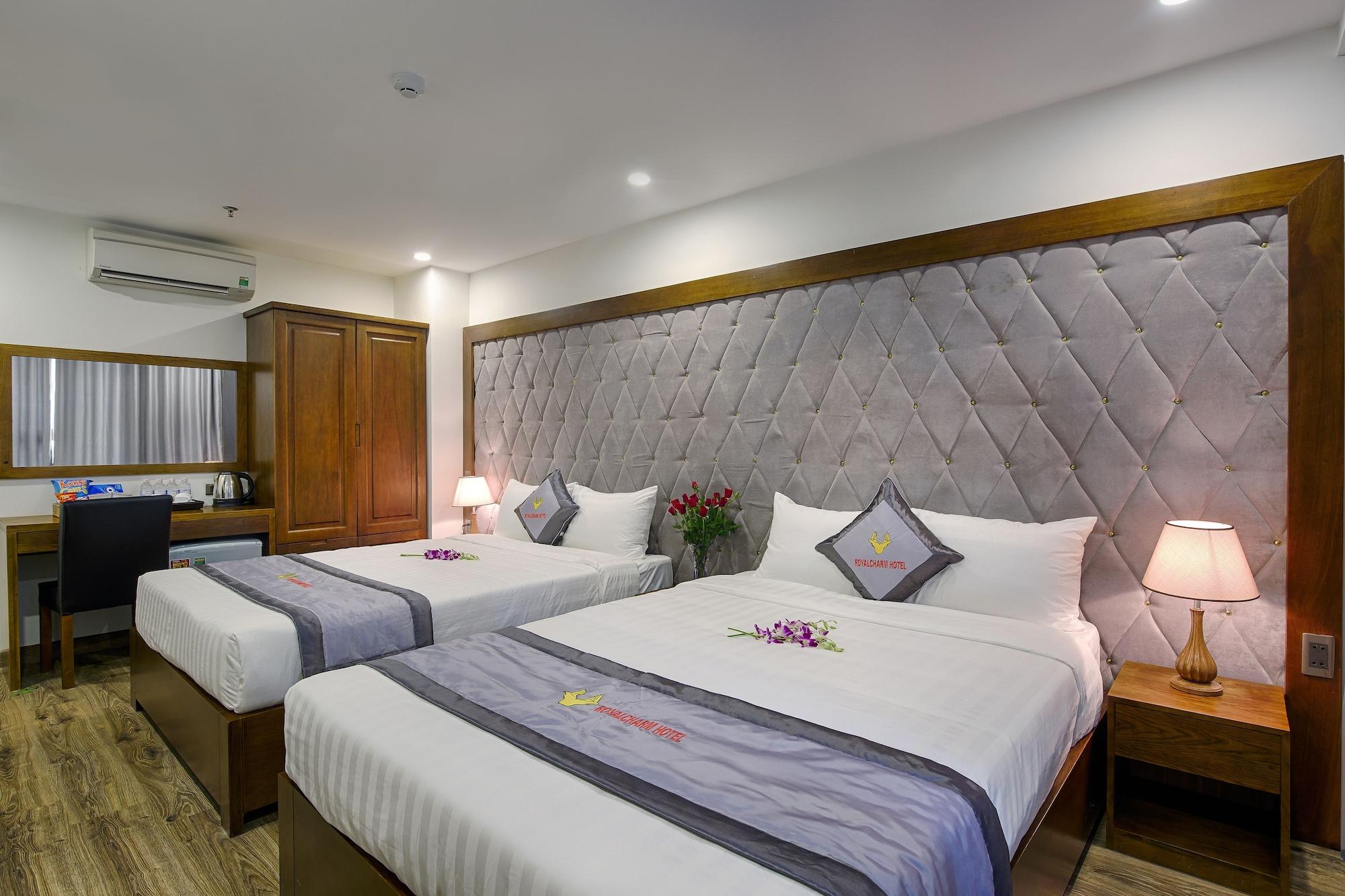Royal Charm Hotel Da Nang Exterior foto